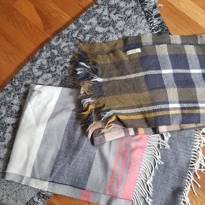 CAN'T MISS! Bundle of 3 maxi scarfs